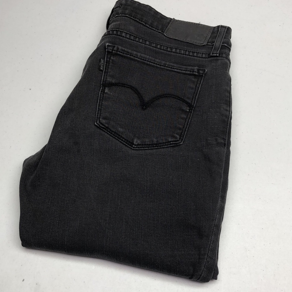 LEVI 711 BLACKWASH SKINNY JEANS 28x30 ⭐️